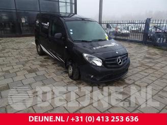 krockskadad bil auto Mercedes Citan Citan (415.6), Van, 2012 / 2021 1.5 109 CDI 2019/4
