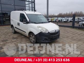 dañado remolque Opel Combo Combo, Van, 2012 / 2018 1.3 CDTI 16V ecoFlex 2014/8