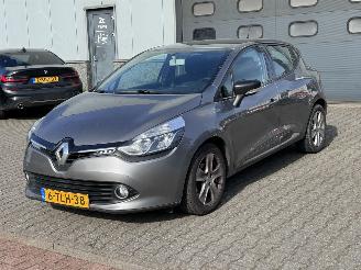 Käytettyjen passenger cars Renault Clio 1.5 dCi ECO Expression 2014/3
