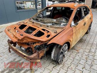 Damaged car Volkswagen Taigo Taigo, SUV, 2021 1.5 TSI 16V 2022/1