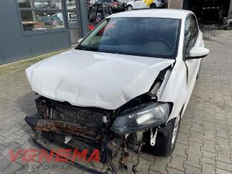uszkodzony samochody osobowe Volkswagen Polo Polo V (6R), Hatchback, 2009 / 2017 1.2 TDI 12V BlueMotion 2010/4