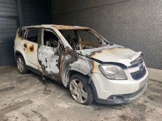 uszkodzony samochody osobowe Chevrolet Orlando DIESEL - 2000CC - 120KW - EURO5B 2014/6