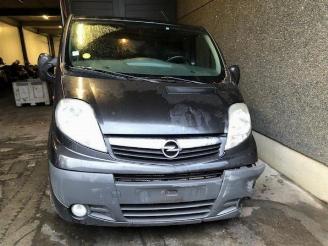 uszkodzony samochody osobowe Opel Vivaro  2012/4