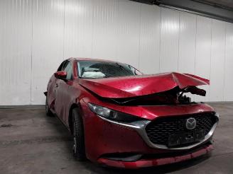 skadebil auto Mazda 3 3 (BP), Sedan, 2018 1.8 SkyActiv-D 116 16V 2020/5