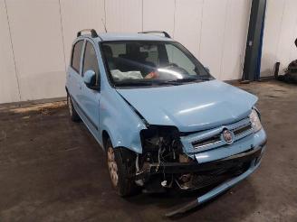 Salvage car Fiat Panda  2012/5