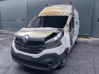 uszkodzony samochody osobowe Renault Trafic Trafic (1FL/2FL/3FL/4FL), Van, 2014 1.6 dCi 125 Twin Turbo 2018/1