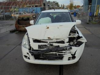 uszkodzony samochody osobowe Suzuki Swift Swift (ZA/ZC/ZD1/2/3/9), Hatchback, 2005 / 2010 1.3 VVT 16V 2005/9