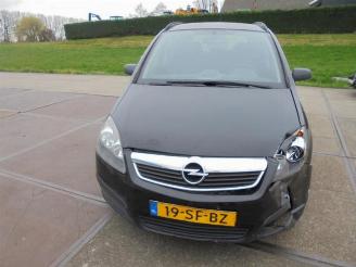 Dezmembrări autoturisme Opel Zafira Zafira (M75), MPV, 2005 / 2015 1.9 CDTI 2005/11