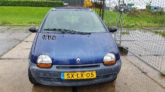 škoda osobní automobily Renault Twingo Twingo (C/S06) Hatchback 1.2 (D7F-700) [43kW]  (05-1996/06-2007) 1998/2