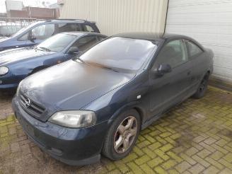 Unfallwagen Opel Astra COUPE 2001/1