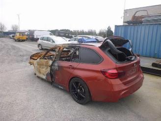 Damaged car BMW 3-serie D BREAK 2018/1