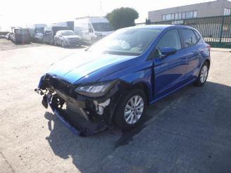 damaged passenger cars Seat Ibiza 1.0 2023/9