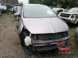 Coche accidentado Mitsubishi Grandis Grandis (NA), MPV, 2004 / 2010 2.4 16V MIVEC 2004/10
