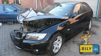 skadebil auto BMW 3-serie E90 320d \'05 2005/8