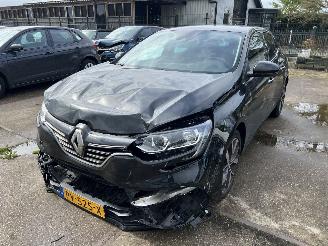 Damaged car Renault Mégane 1.2 TCe Bose 130PK 2017/10
