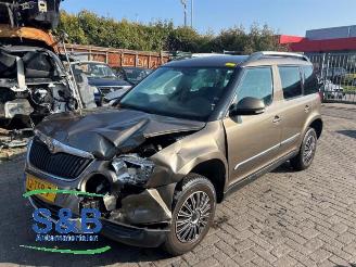 Damaged car Skoda Yeti Yeti (5LAC), SUV, 2009 / 2017 1.2 TSI 16V 2012/3