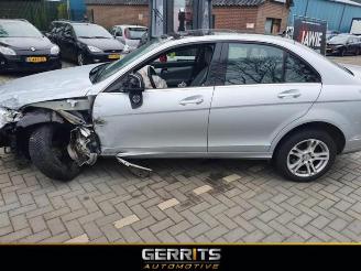 Voiture accidenté Mercedes C-klasse C (W204), Sedan, 2007 / 2014 1.8 C-200K 16V 2008/4