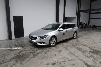 Uttjänta bilar auto Opel Insignia SPORTS TOURER 2019/3