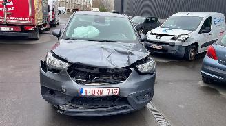 damaged passenger cars Opel Crossland 1.2 2018/7